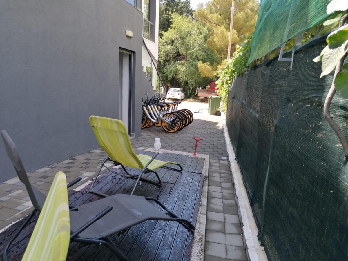 Apartmani U Kastelima Kaštela Exterior foto