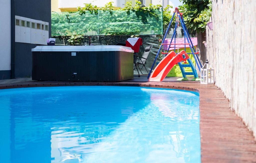 Apartmani U Kastelima Kaštela Exterior foto